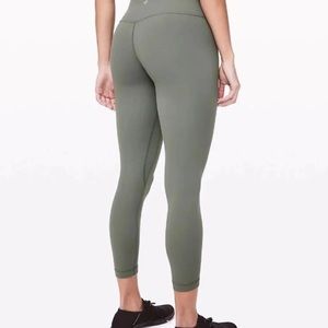 LULULEMON ALIGNS size 2 7/8 length GREY SAGE